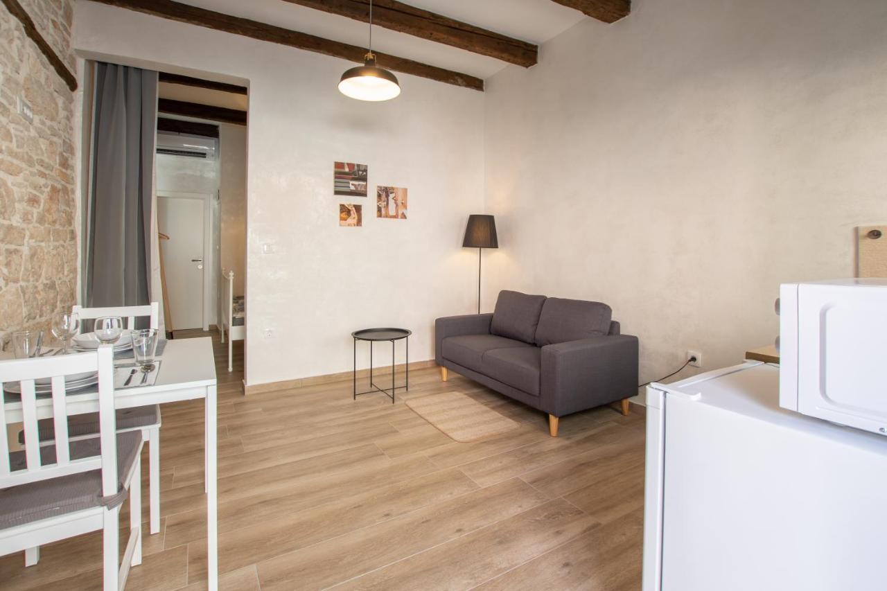 Apartments Nesatcium Пула Экстерьер фото
